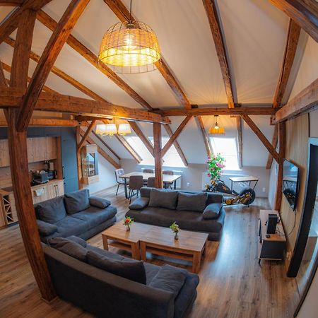 Appartement Apatman Fellini House à Trenčín Extérieur photo